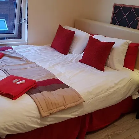 Tuii Appart, Recreation Crescent Holbeck Leeds (West Yorkshire)