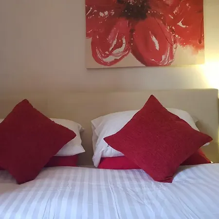 Tuii Appart, Recreation Crescent Holbeck * Leeds (West Yorkshire)